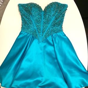 Sherri Hill Cocktail Dress with Pockets!